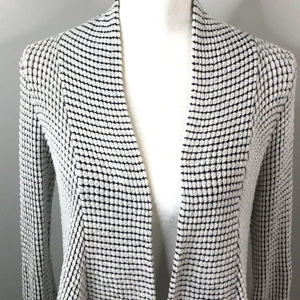 Maeve Anthropologie Womens Open Front Cardigan Sz Medium Black White Knit *FLAW* - Picture 3 of 11